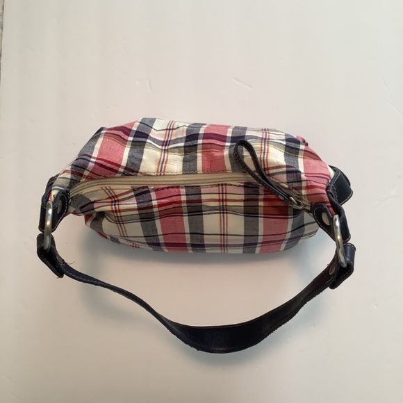 Tommy Hilfiger Hobo Bag - Picture 3 of 8